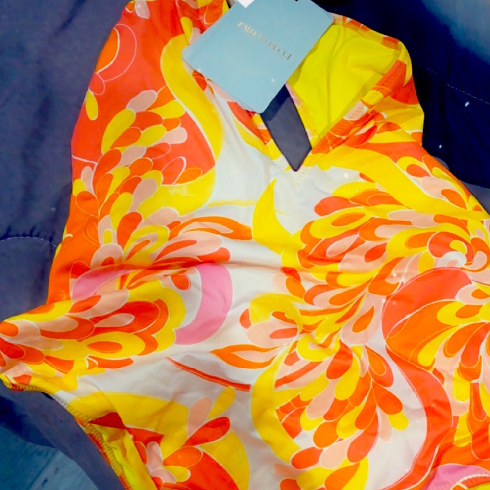 Emilio pucci one piece size small